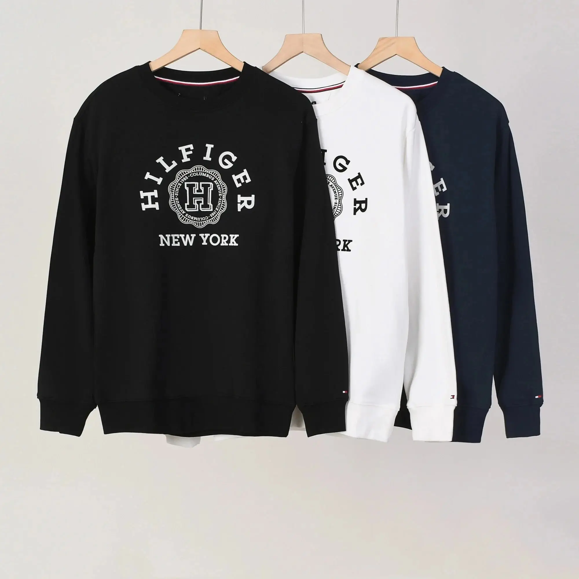 Tommy Hilfiger New York Logo Sweatshirt #TommyHilfiger Sou #Sweatshirt Sou