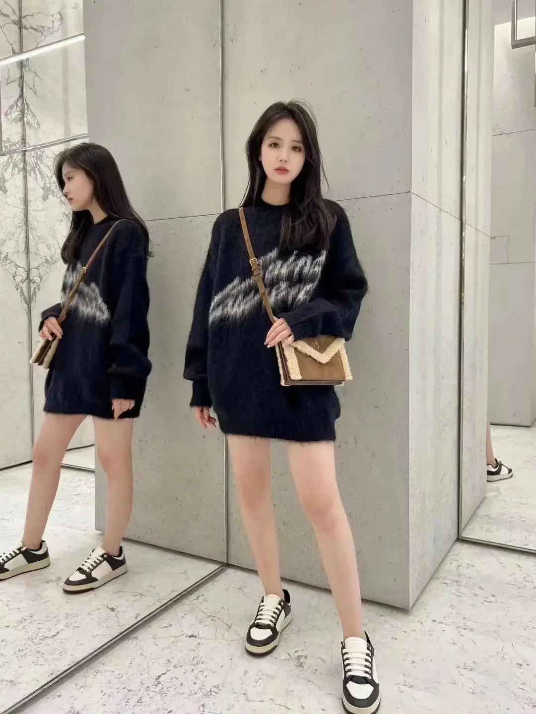 Saint Laurent Soie Laurent Sweater — foto 3 de 6
