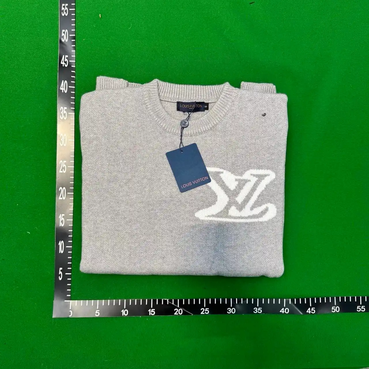 LV Louis Vuitton Monogram / Damier / Graphic Print Sweaters / Sweatshirts / Hoodies — foto 6 de 6
