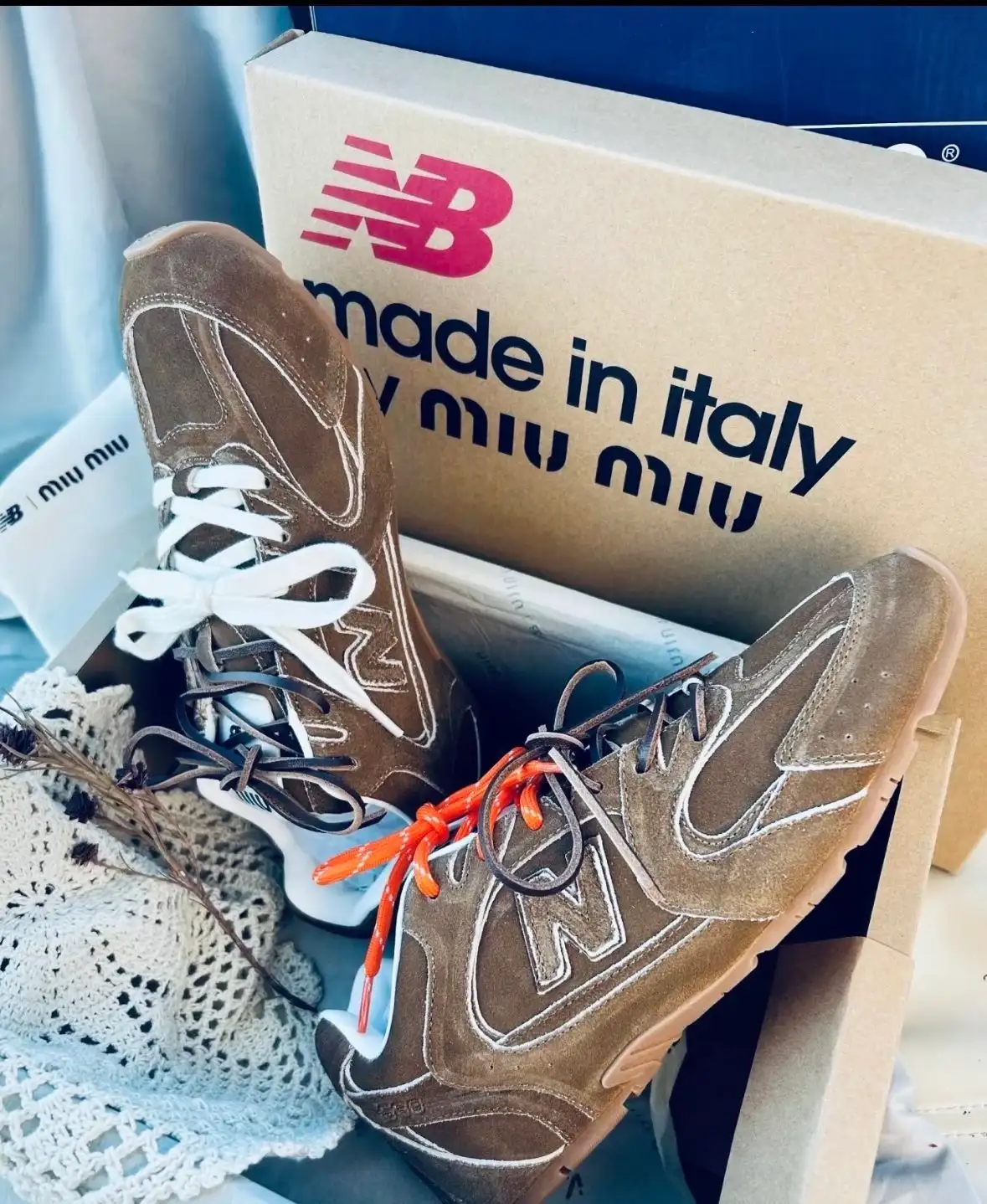 New Balance x Miu Miu MAYA Sneakers [4 styles] — foto 4 de 6