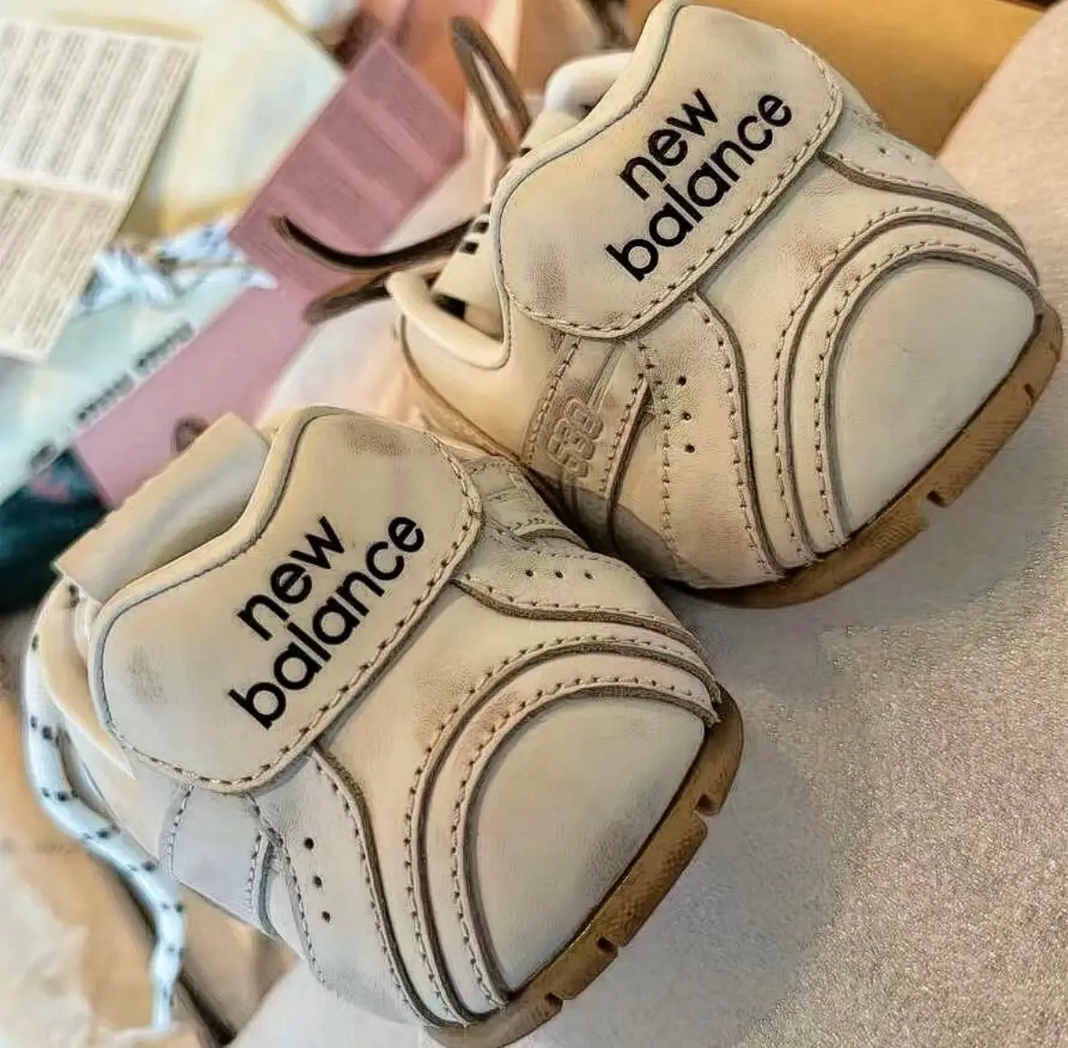 New Balance x Miu Miu MAYA Sneakers [4 styles] — foto 6 de 6