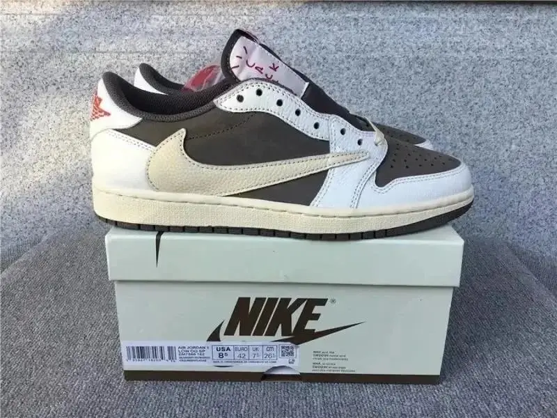 Nike Air Jordan 1 Sneakers — foto 3 de 6