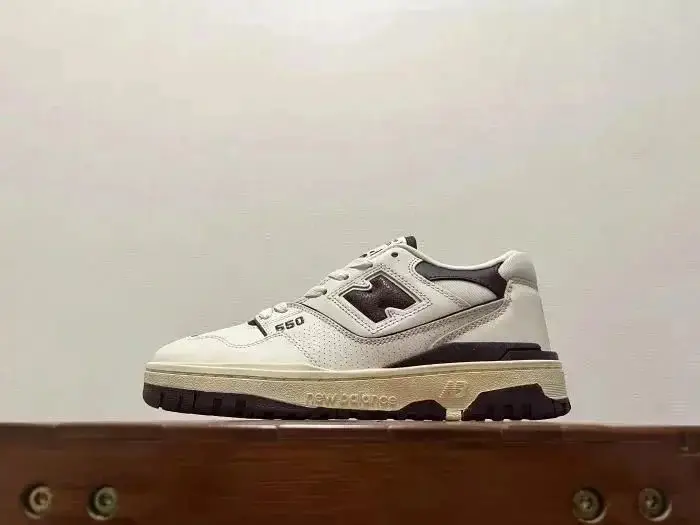 New Balance (13 styles) — foto 4 de 6
