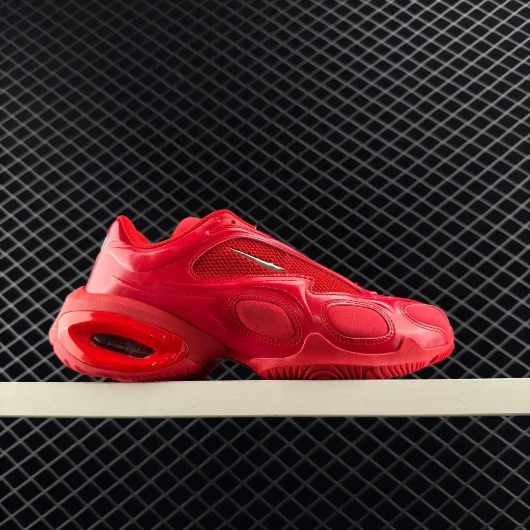 Nike Air Max Muse & NOCTA x Nike Glide Sneakers — foto 5 de 6