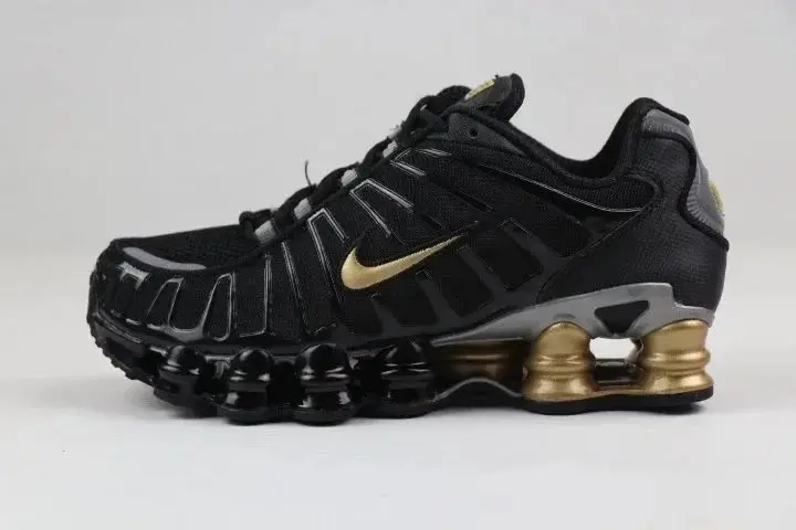 Nike Shox TL Sneakers — foto 2 de 6