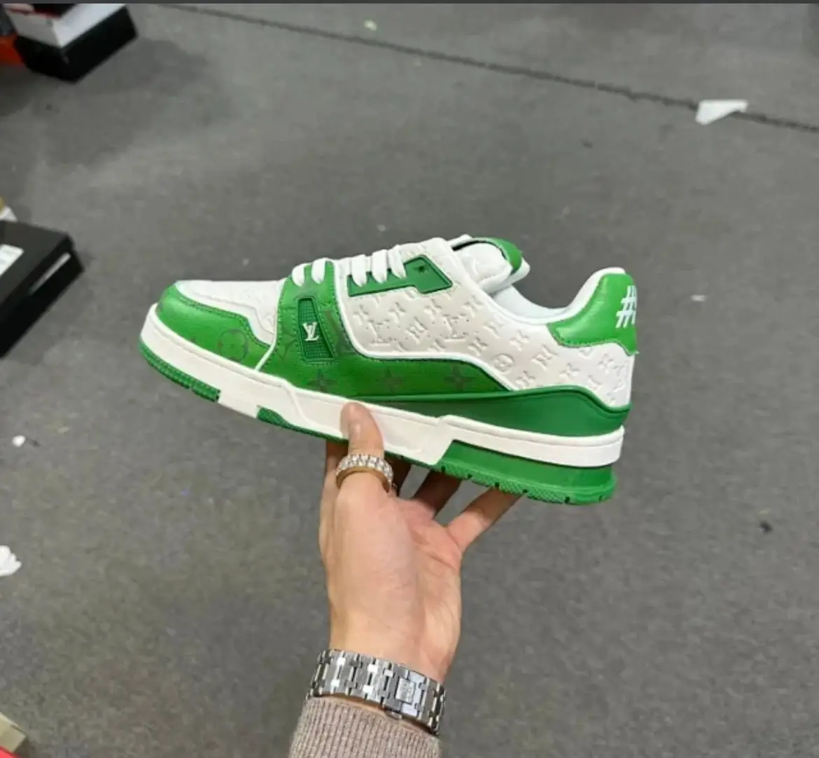 LV Skate Sneaker — foto 2 de 6