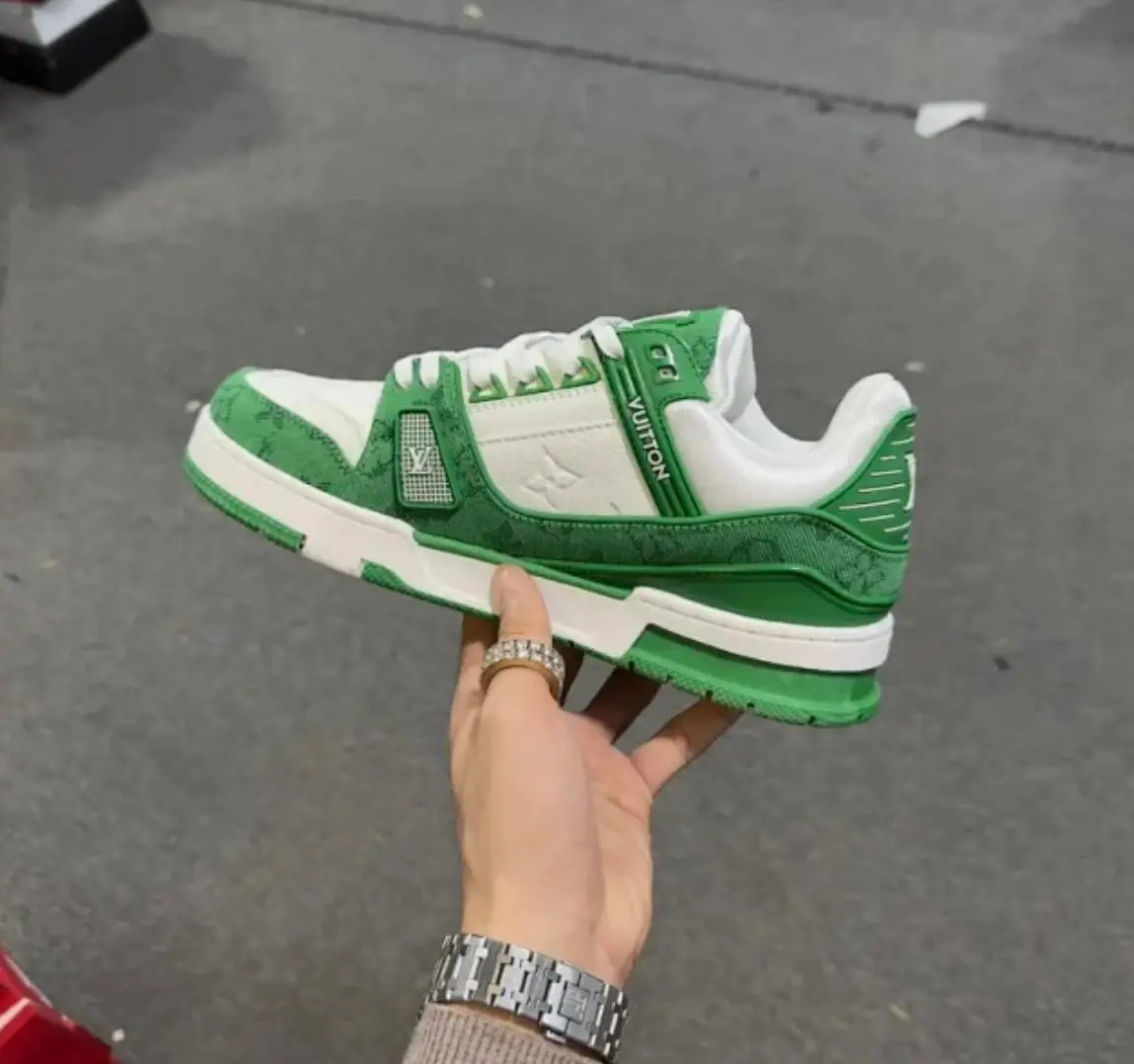 LV Skate Sneaker — foto 3 de 6