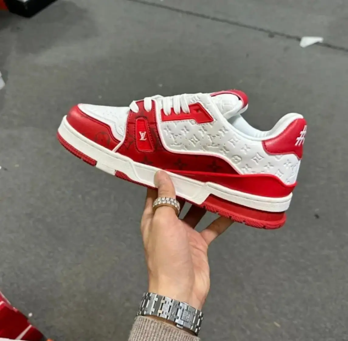 LV Skate Sneaker — foto 4 de 6