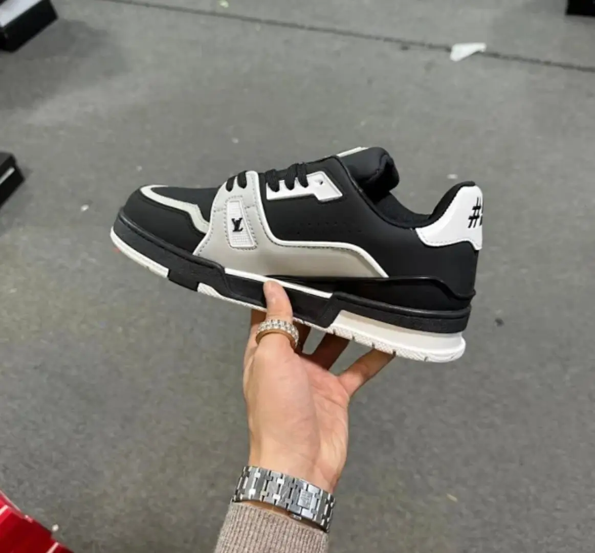 LV Skate Sneaker — foto 6 de 6