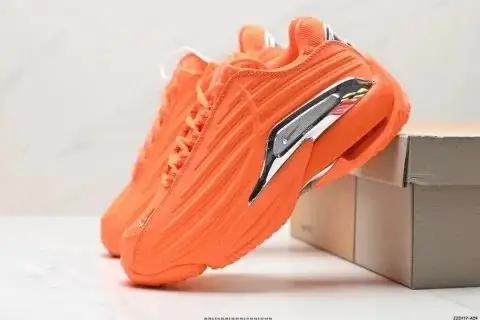 Nike Nocta Hot Step 2 — foto 2 de 6