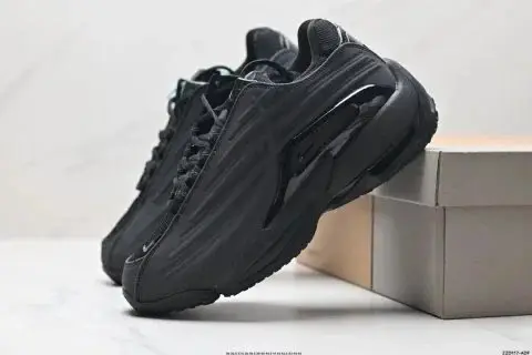 Nike Nocta Hot Step 2 — foto 4 de 6