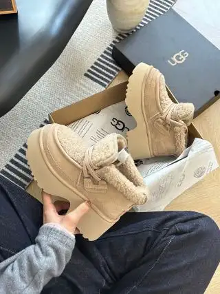 UGG MAYA Snow Boots [300+ styles] — foto 3 de 6