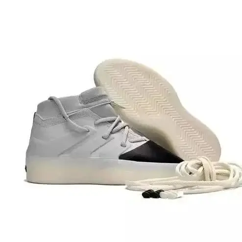ADIDAS X FEAR OF GOD Basketball 1 — foto 4 de 6