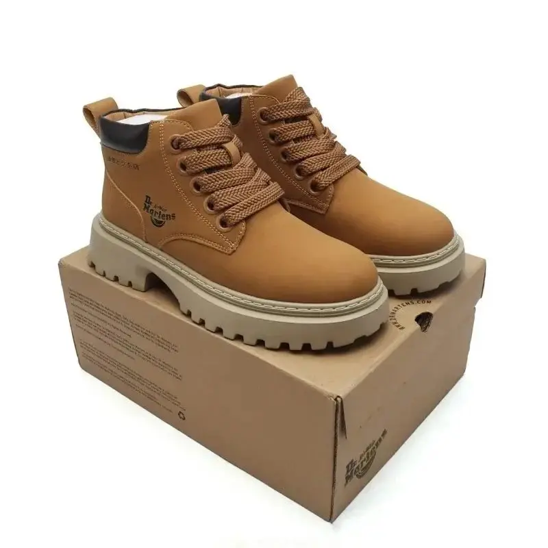 Timberland 6-Inch Premium Boot [LV x Timberland Collaboration] — foto 2 de 6