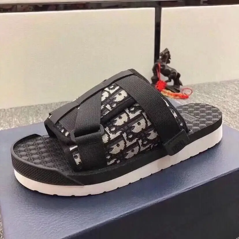 Nike Dior Slide Sandals [36 styles] — foto 2 de 6