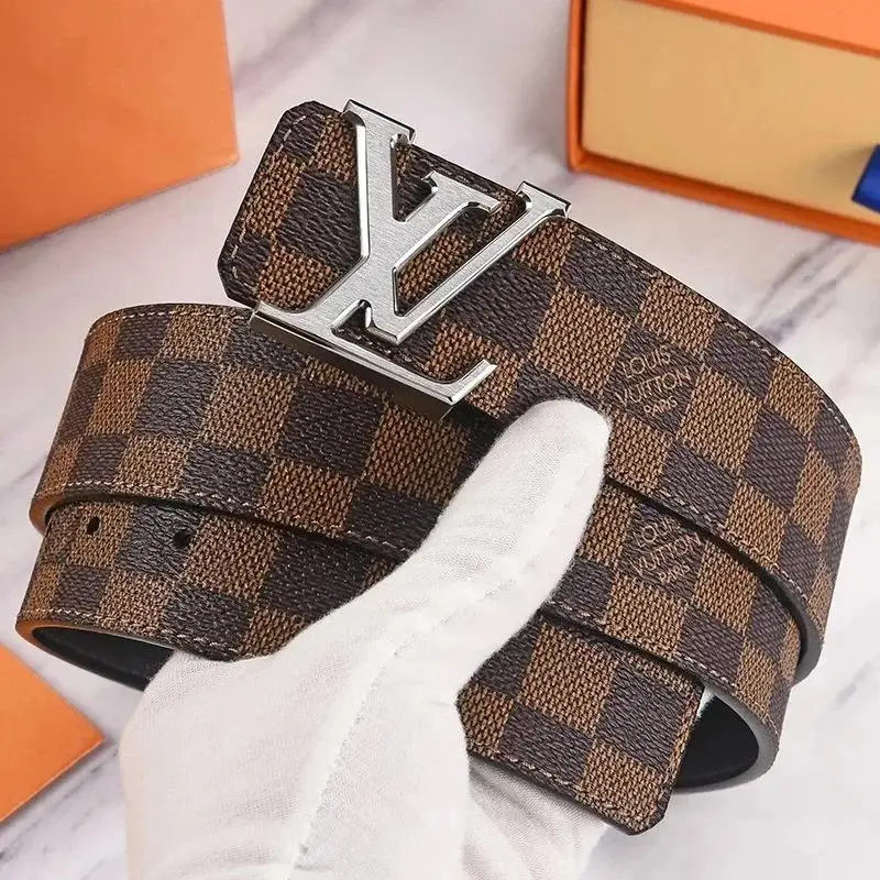 Louis Vuitton Belt — foto 5 de 6