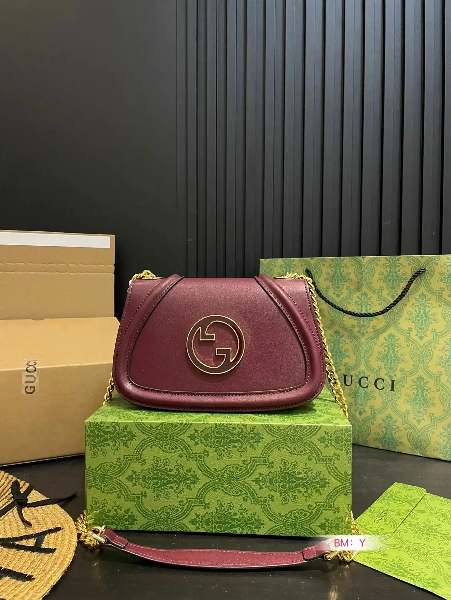 Gucci GG Supreme Horsebit Shoulder Bag [38 styles] — foto 5 de 6