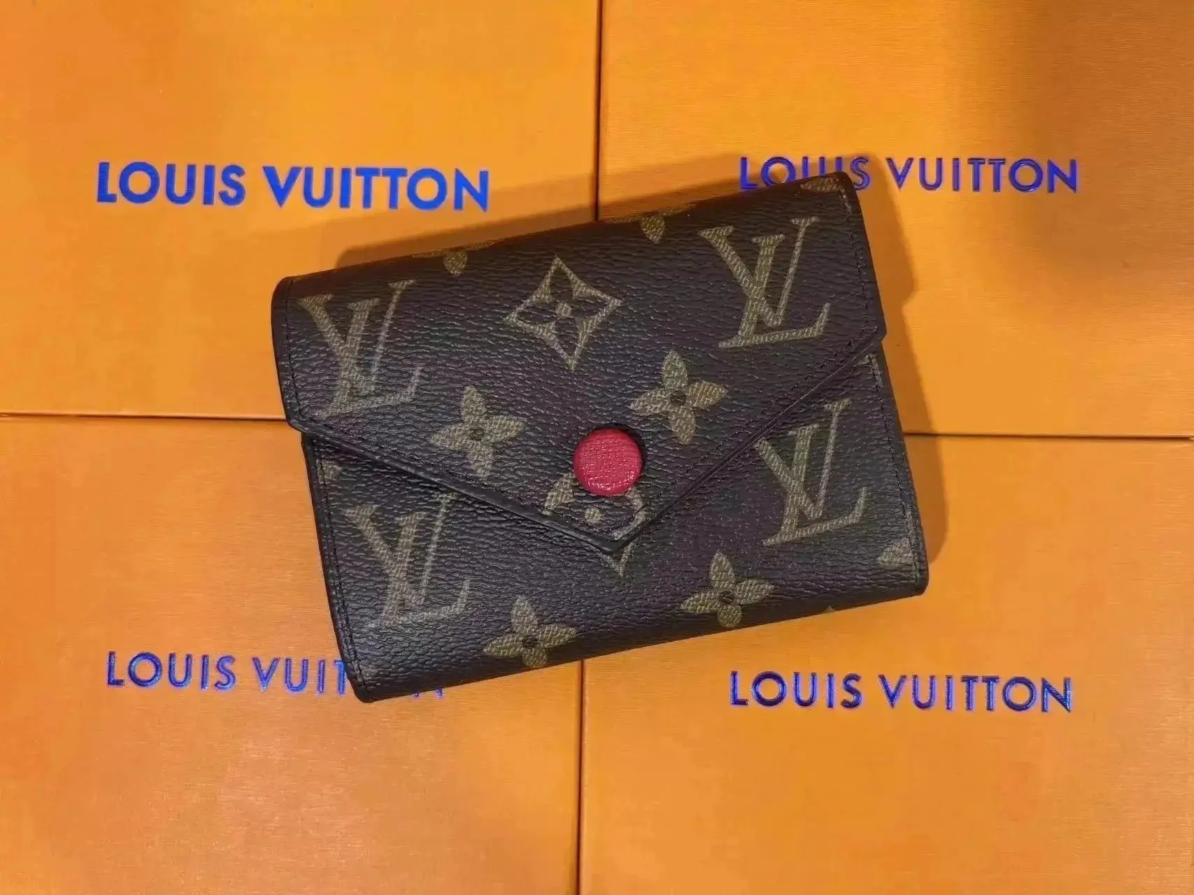 LV Louis Vuitton Wallet — foto 3 de 6