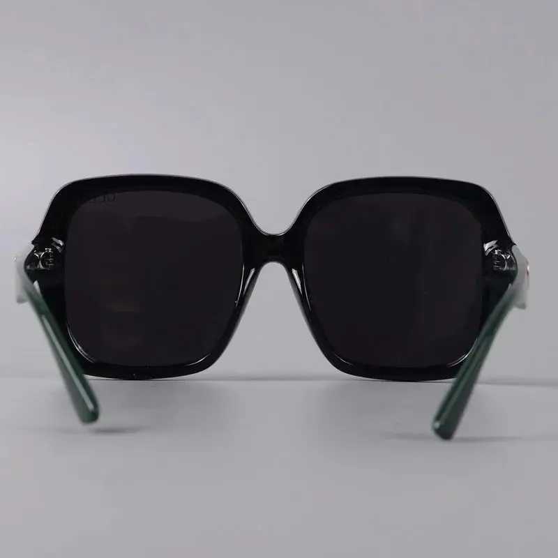 Gucci Glasses(+5 styles) — foto 3 de 6