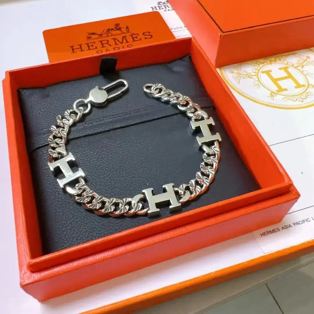 Dior Necklace — foto 6 de 6