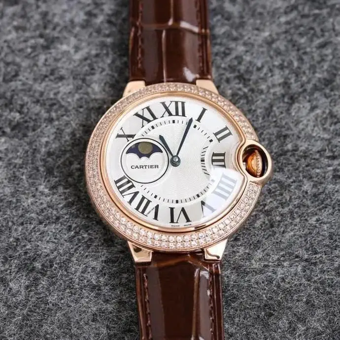 Cartier men's and women's watches — foto 4 de 6