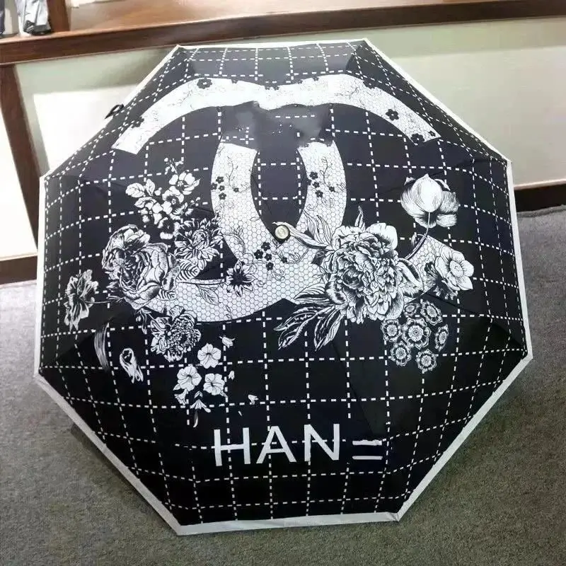 Chanel Dior LV umbrella — foto 6 de 6