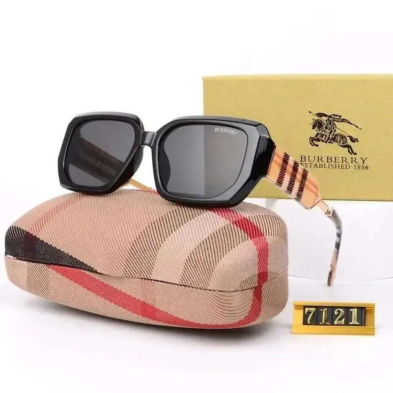 Burberry MAYA Sunglasses [29 styles] — foto 2 de 6