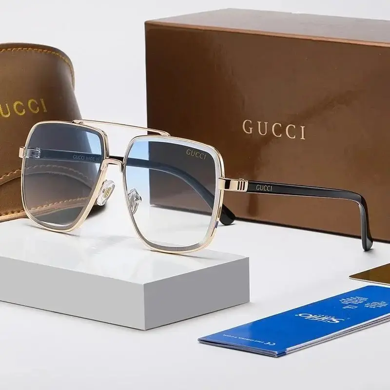 Gucci ( 5 styles ) — foto 4 de 6