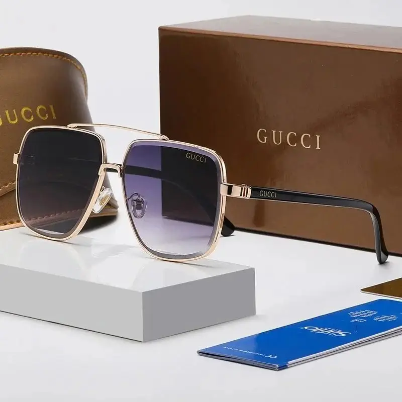 Gucci ( 5 styles ) — foto 6 de 6