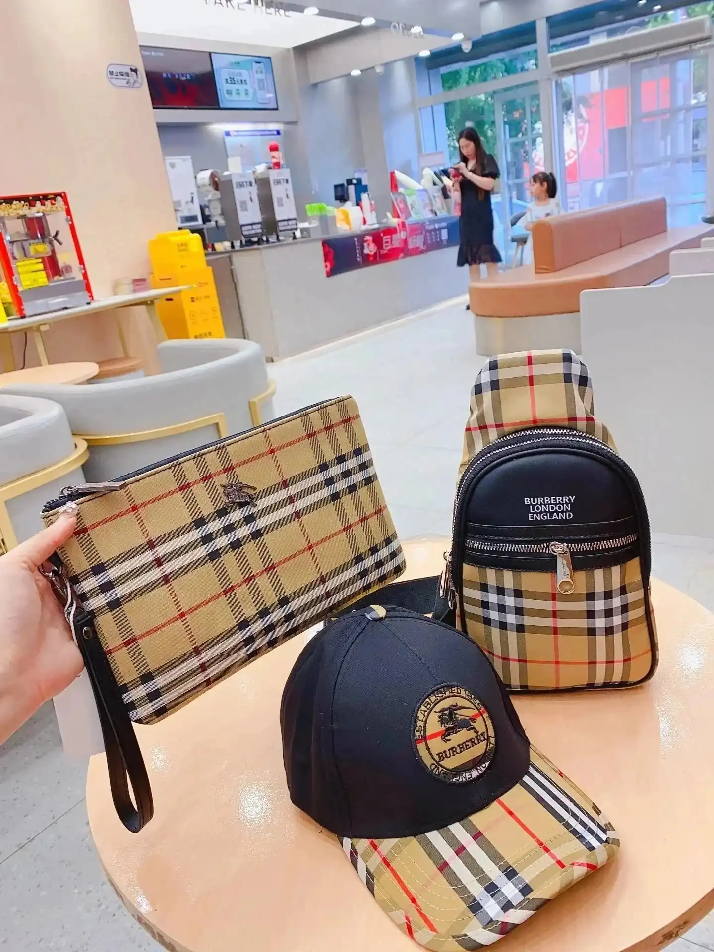 BurberryLVDior Bag Set ( 39 styles TOP) — foto 4 de 6