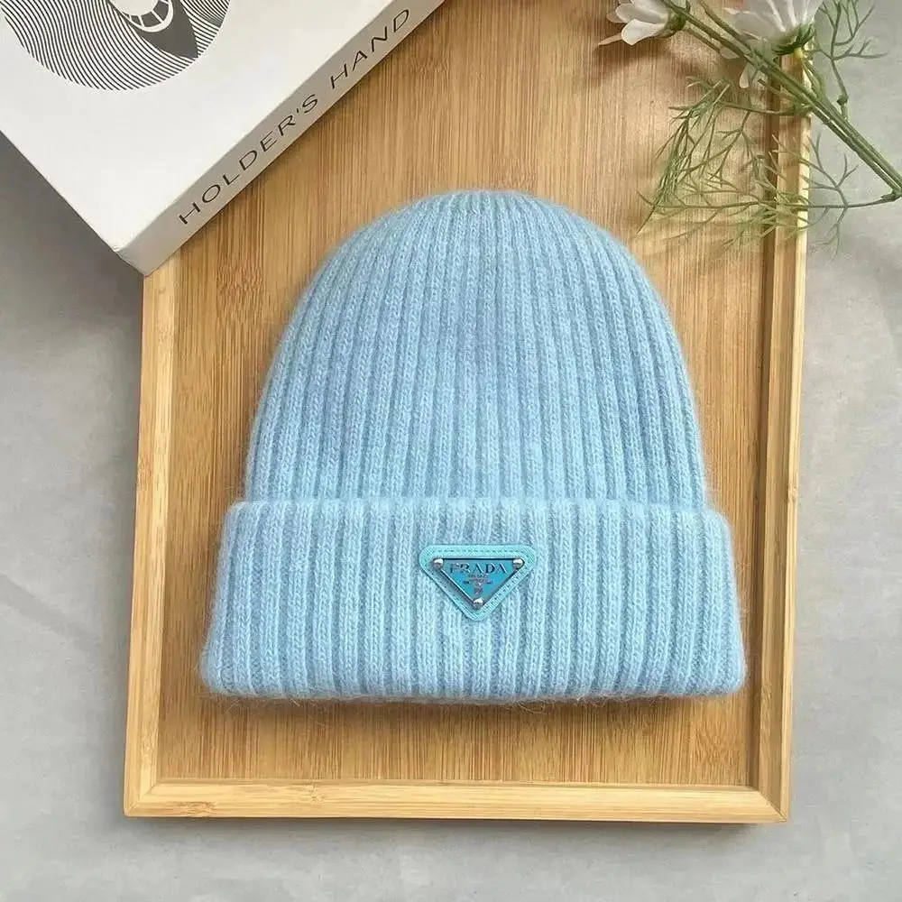 Prada hat — foto 4 de 6