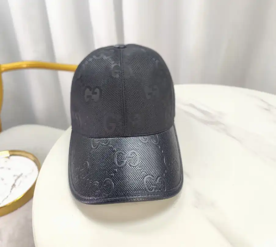 Gucci Caps — foto 6 de 6