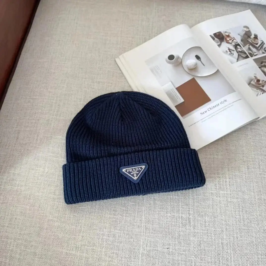 Prada Beanie — foto 5 de 6