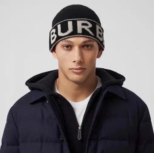 Burberry Logo Knit Beanie Hat [5 styles] — foto 2 de 6