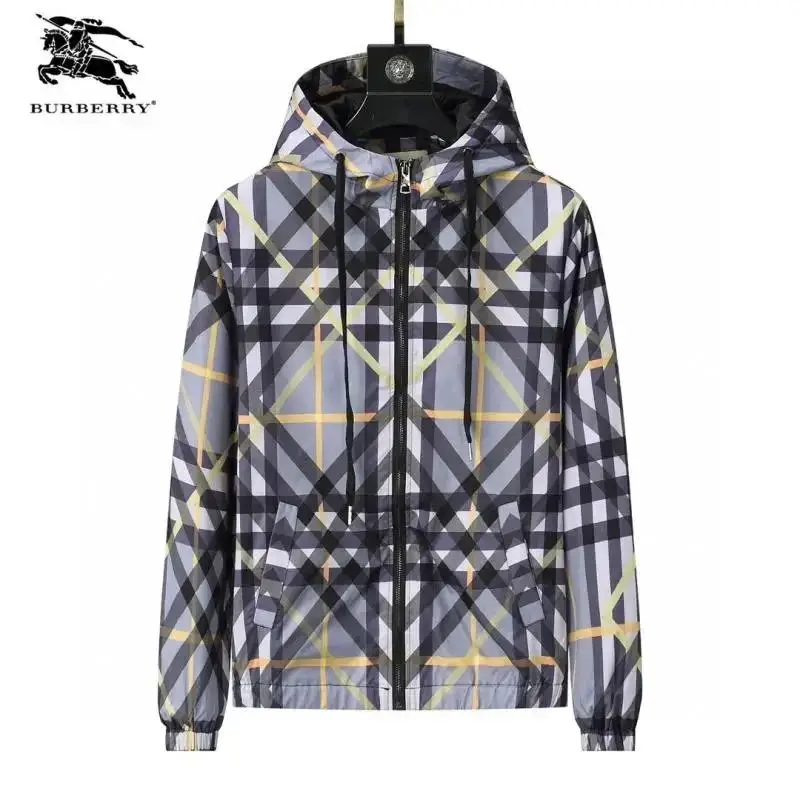 Burberry Checkered-Sleeve Jacket — foto 5 de 6
