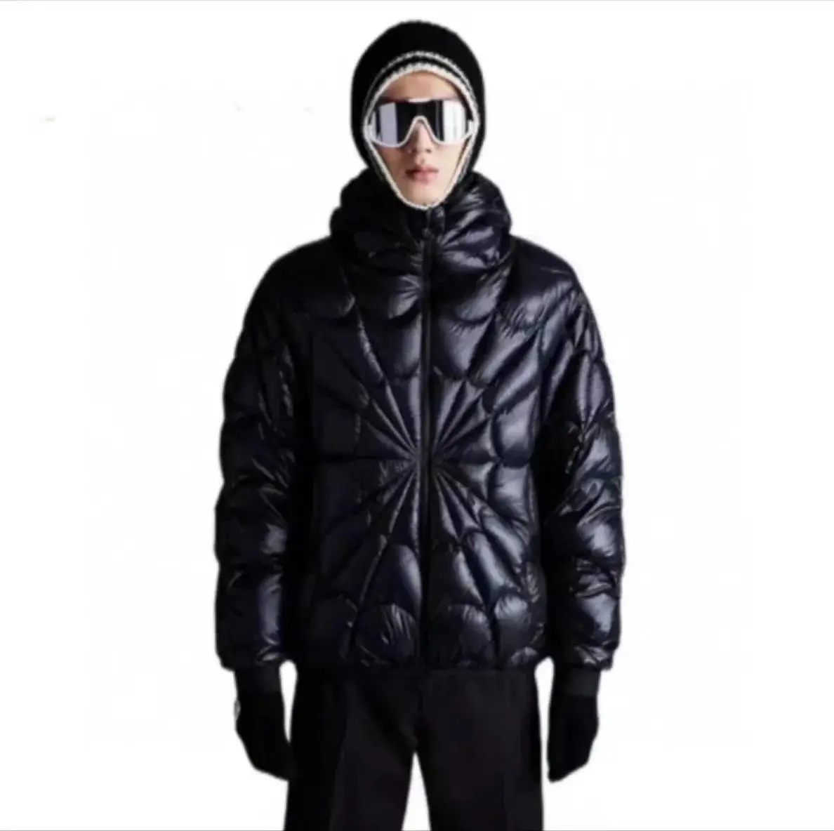 Moncler Down Jacket — foto 6 de 6
