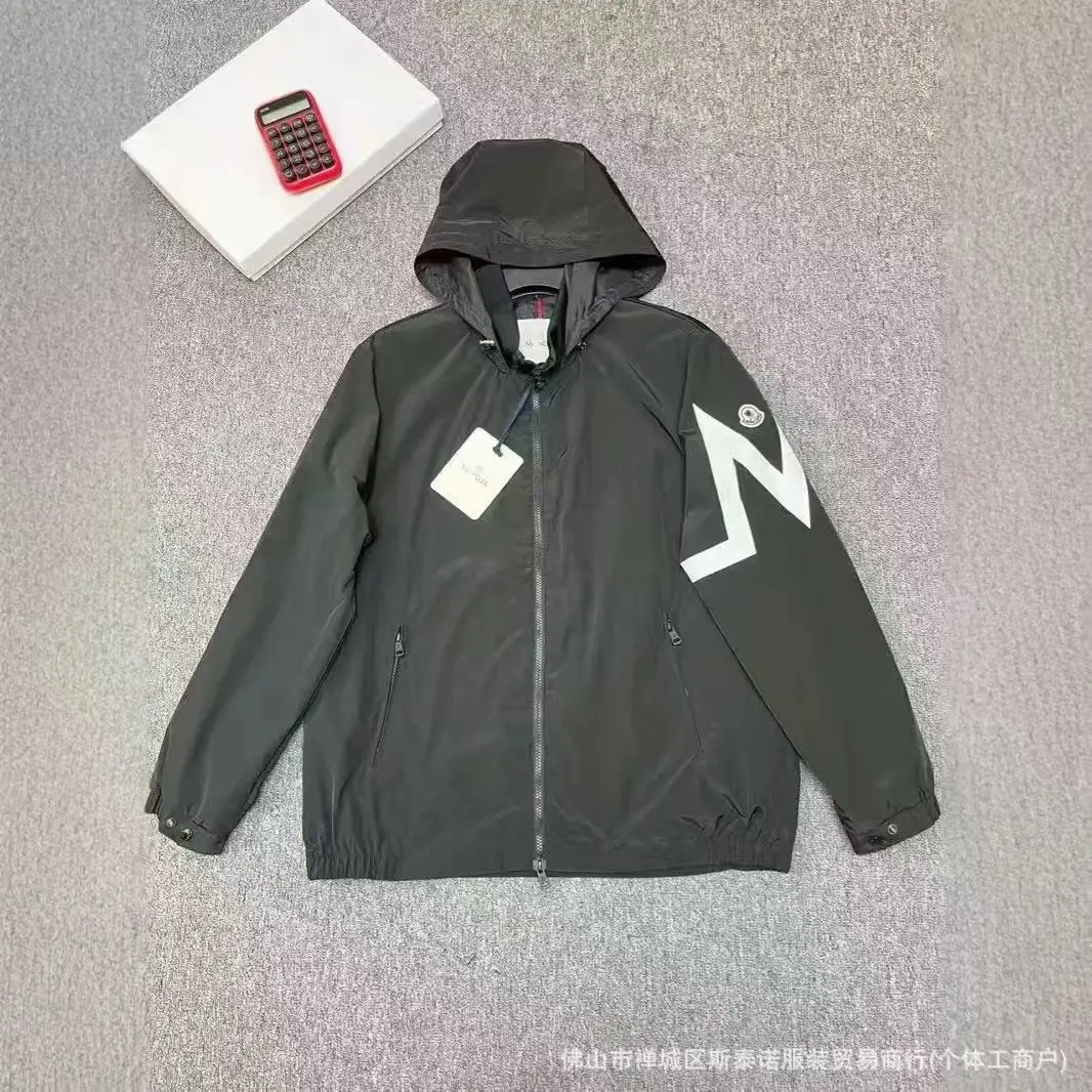 Moncler Maya Jacket [Gucci Moncler Burberry Prada Jackets] — foto 4 de 6