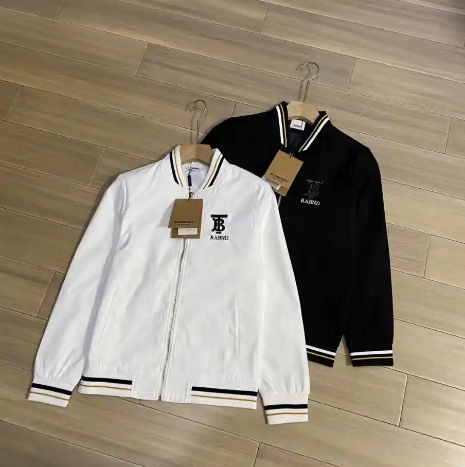 Burberry Logo Tape Jacket [4 styles] — foto 4 de 6