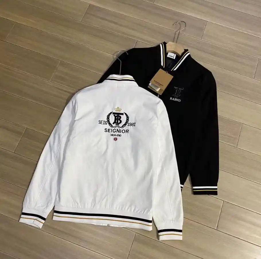 Burberry Logo Tape Jacket [4 styles] — foto 5 de 6