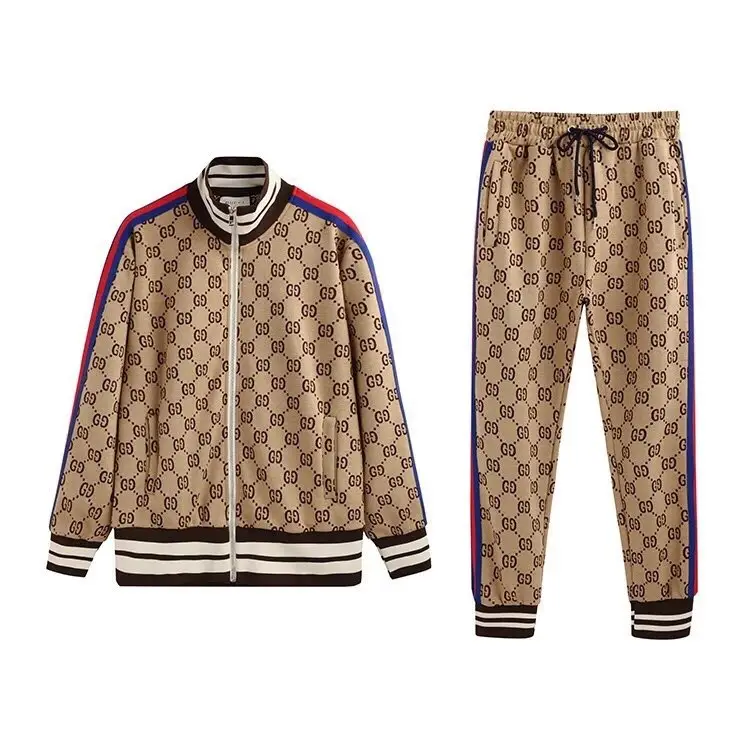 GUCCI GG Supreme Tracksuit [28 styles] — foto 2 de 6