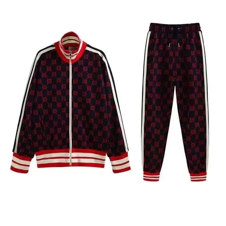 GUCCI GG Supreme Tracksuit [28 styles] — foto 3 de 6