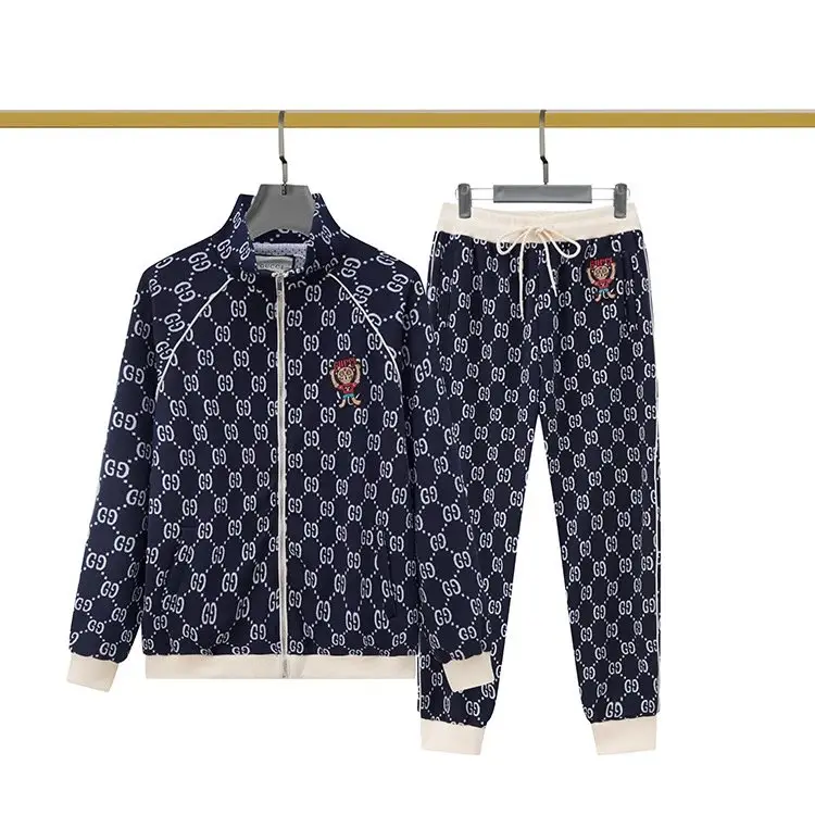 GUCCI GG Supreme Tracksuit [28 styles] — foto 5 de 6