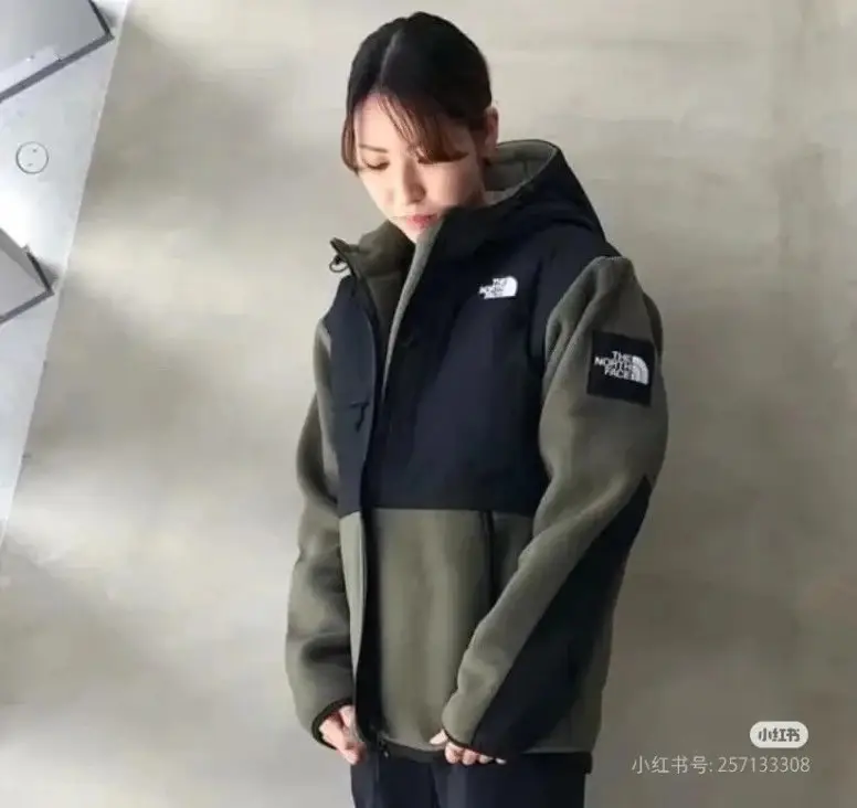 The North Face Denali Hoodie [6 styles] — foto 3 de 6