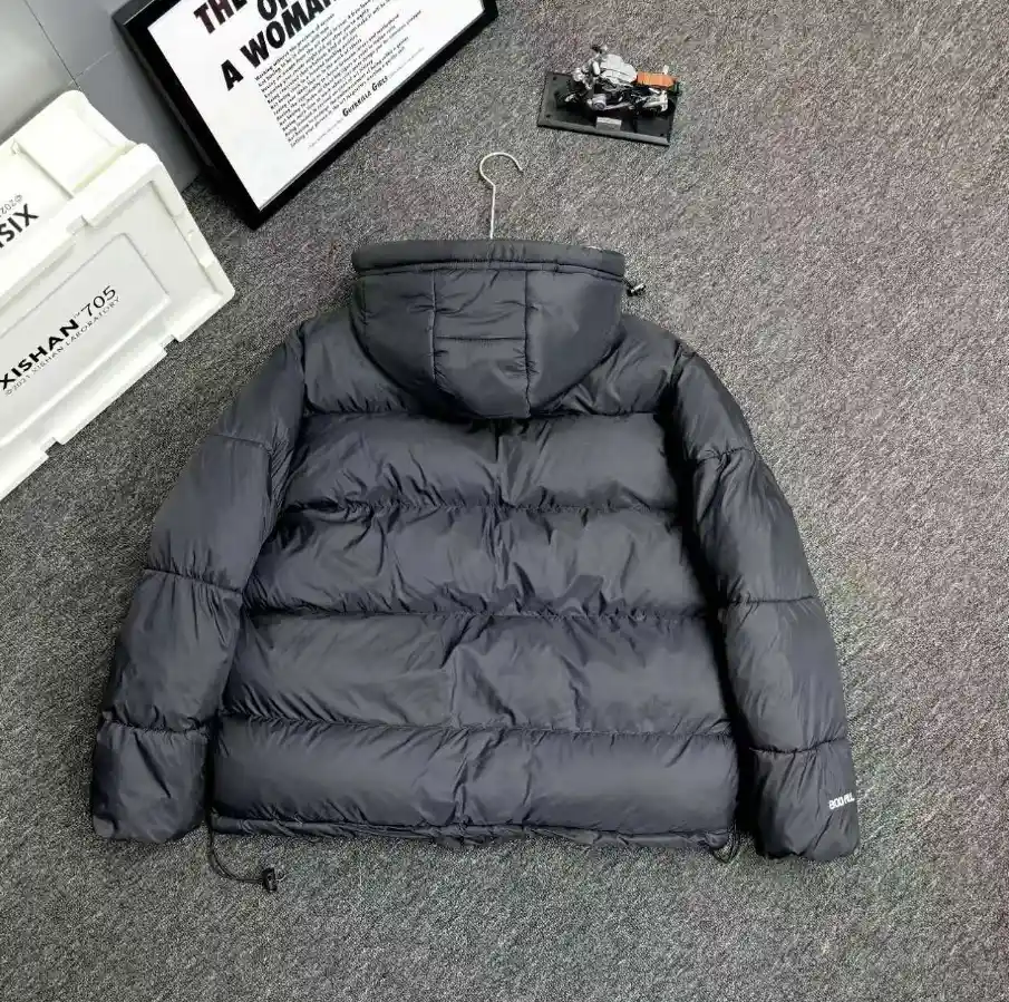 Stussy Puffer Jacket [3 styles] — foto 4 de 6