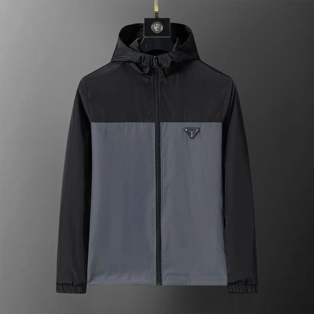 Prada Re-Nylon Hooded Jacket [22 styles] — foto 4 de 6