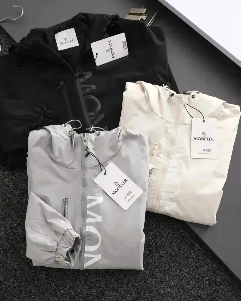 Moncler Hooded Jacket [37 styles] — foto 5 de 6