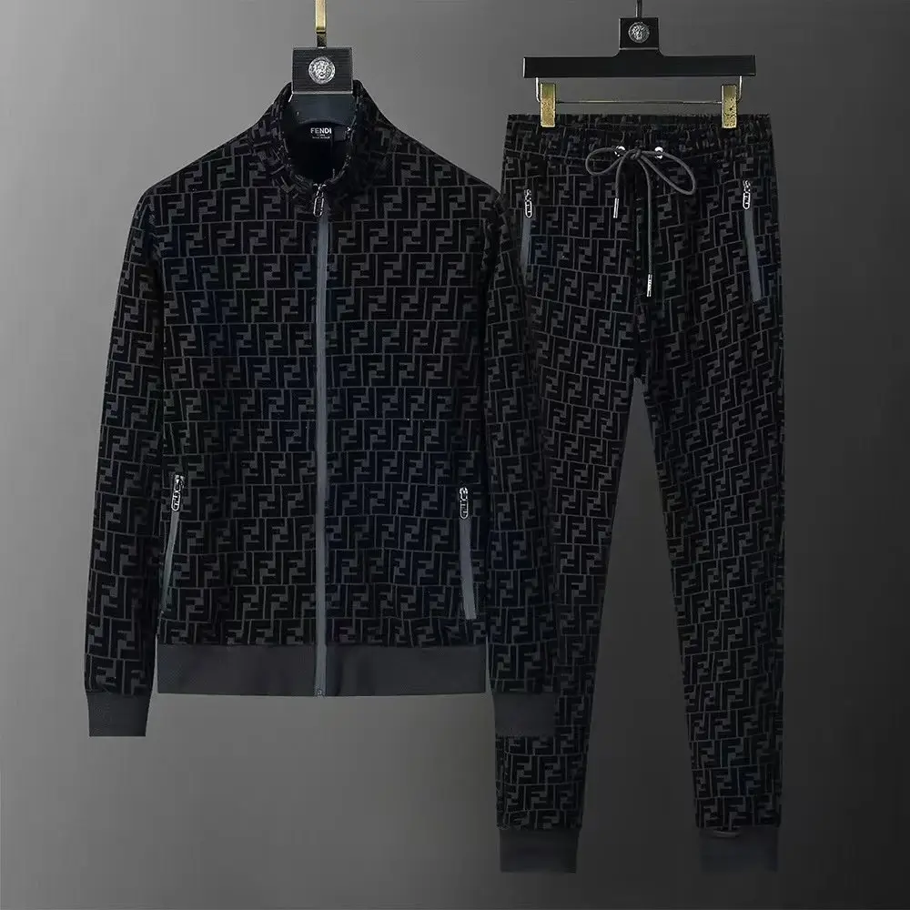 LV Monogram Bomber Jacket & Pants Set — foto 4 de 6