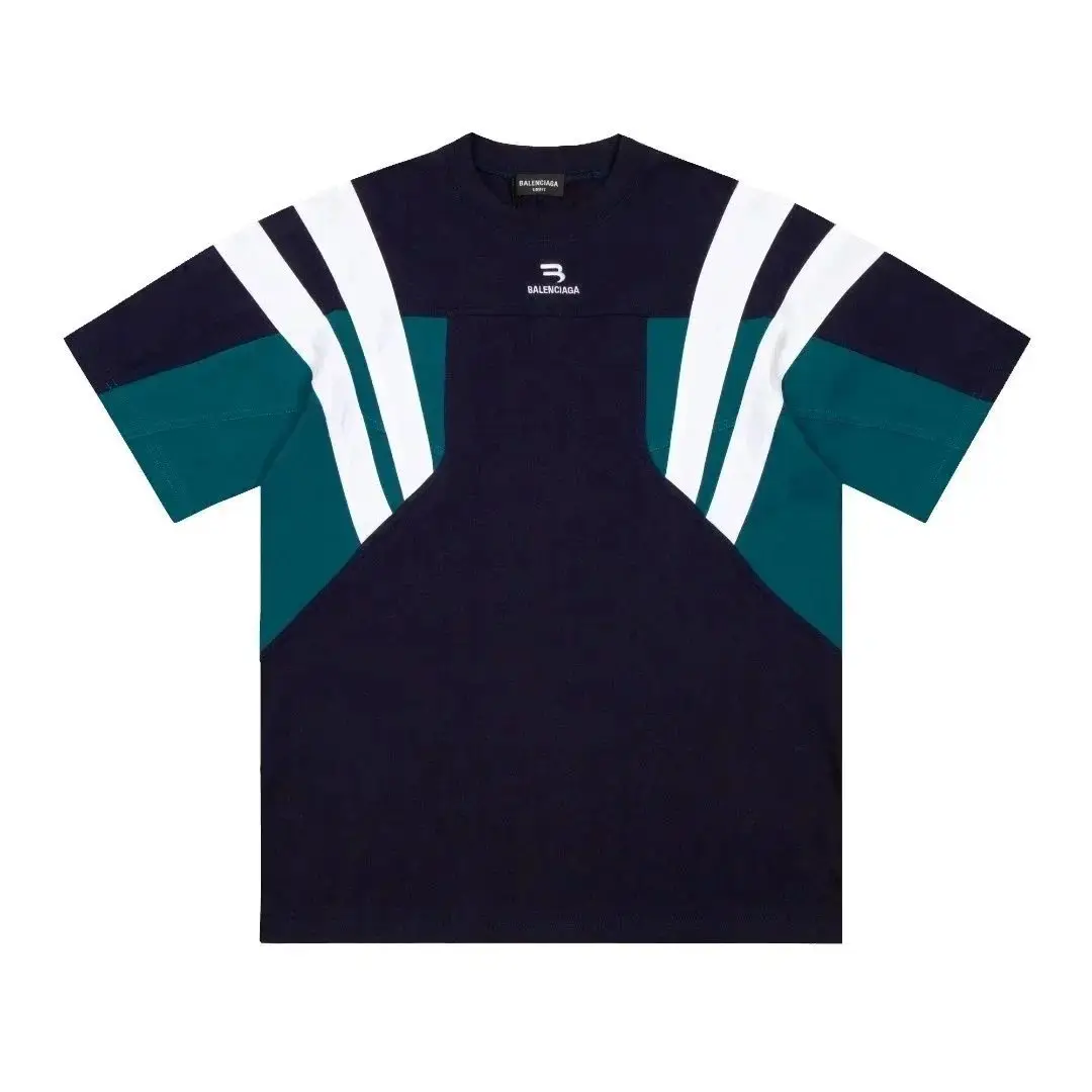 Balenciaga T-shirt (40 CP) — foto 3 de 6