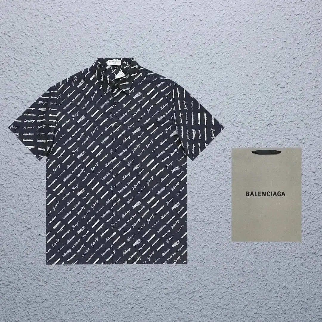 Balenciaga Short-sleeved Shirt — foto 3 de 6