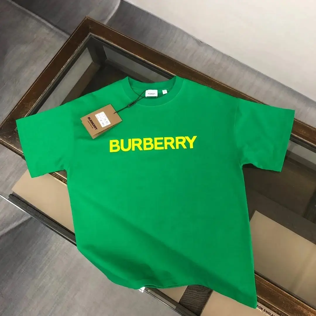 Burberry T-shirt — foto 4 de 6